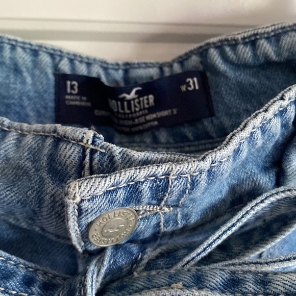 Hollister shorts - Picture 2 of 3